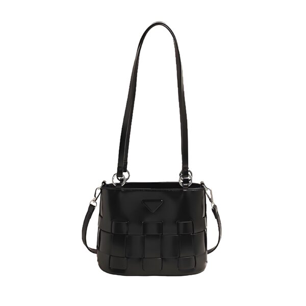 Bucket bag
